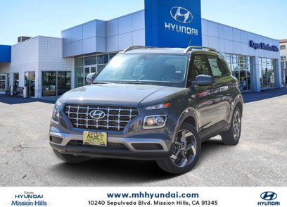 New 2025 Hyundai Venue SEL