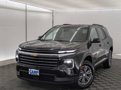 New 2025 Chevrolet Traverse LT