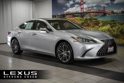 Certified 2022 Lexus ES 300h w/ Premium Package