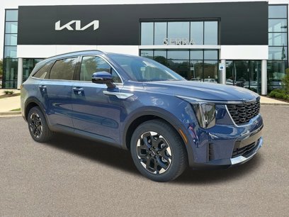 New 2025 Kia Sorento S