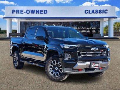 Used 2023 Chevrolet Colorado Z71 w/ Z71 Convenience Package 2