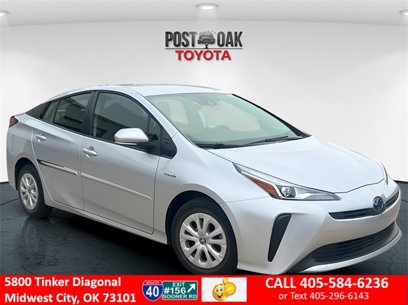 Used 2022 Toyota Prius L Eco