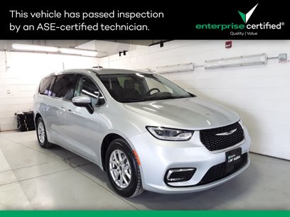 Used 2023 Chrysler Pacifica Touring-L
