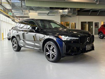 Used 2022 Volvo XC60 T8 R-Design w/ Climate Package