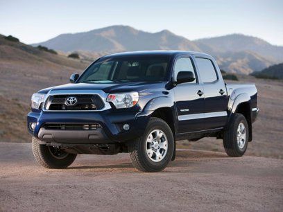Used 2014 Toyota Tacoma PreRunner w/ SR5 Package