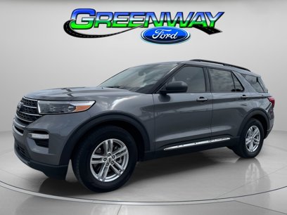Certified 2022 Ford Explorer XLT w/ Equipment Group 202A