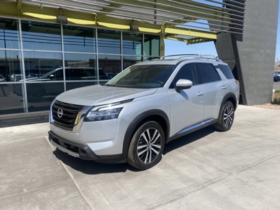 Used 2023 Nissan Pathfinder Platinum w/ Cargo Package
