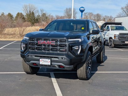 New 2025 GMC Canyon AT4 w/ Nightfall Edition