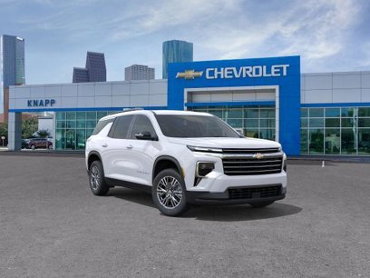 New 2025 Chevrolet Traverse LT