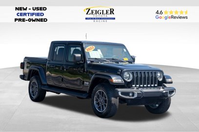 Used 2022 Jeep Gladiator Overland w/ Popular Equipment Package