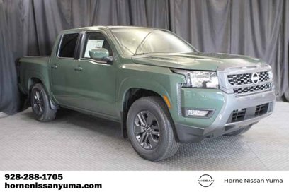 New 2025 Nissan Frontier SV w/ SV Convenience Package
