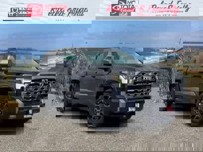New 2025 Toyota Tundra Platinum