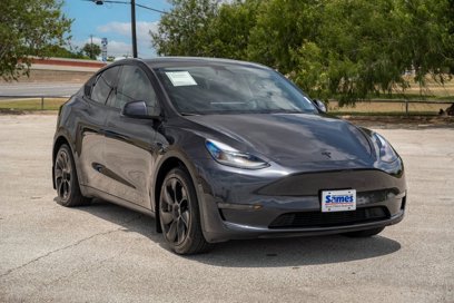 Used 2024 Tesla Model Y 2WD