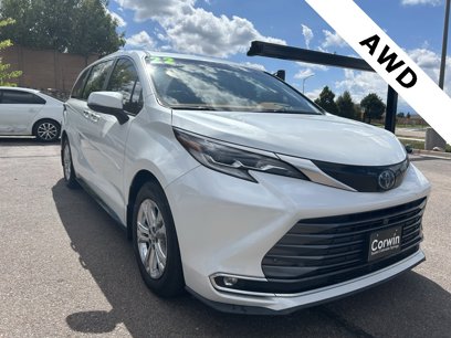 Used 2022 Toyota Sienna Platinum