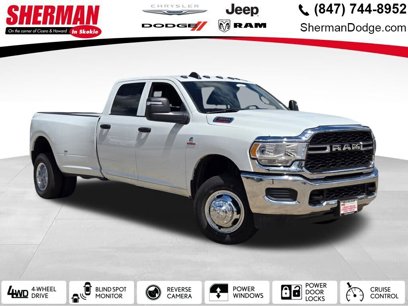 New 2024 RAM 3500 Tradesman w/ Chrome Appearance Group
