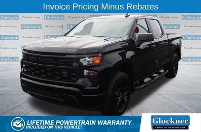 New 2025 Chevrolet Silverado 1500 Custom w/ Turbomax Blackout Package