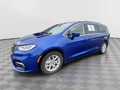 Used 2021 Chrysler Pacifica Touring-L