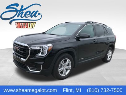 Used 2022 GMC Terrain SLE w/ Driver Convenience Package