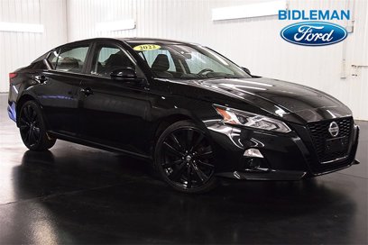 Used 2022 Nissan Altima 2.5 SR w/ Midnight Edition Package