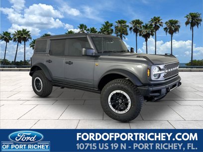 New 2025 Ford Bronco Badlands w/ Sasquatch Package