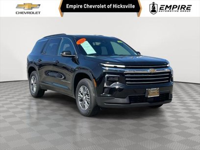 Used 2024 Chevrolet Traverse LT