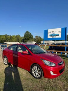 Used 2012 Hyundai Accent GLS w/ Premium Pkg 3