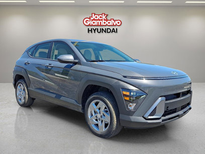 New 2025 Hyundai Kona SE