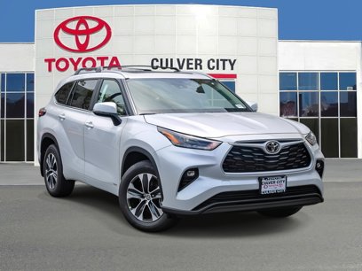 New 2025 Toyota Highlander XLE