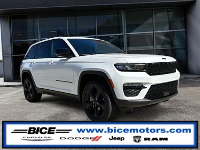 New 2025 Jeep Grand Cherokee Limited w/ Black Appearance Package