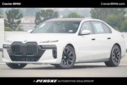 New 2025 BMW 740i w/ Premium Package