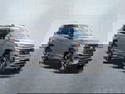 New 2025 Volkswagen Atlas SEL Premium R-Line