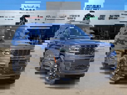 New 2025 Jeep Grand Cherokee L Altitude
