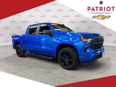 New 2025 Chevrolet Silverado 1500 Custom w/ LPO, Dark Essentials Package