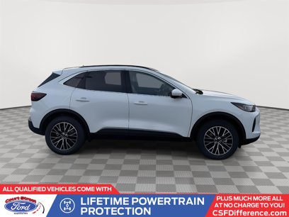 New 2025 Ford Escape SE w/ PHEV Premium Package