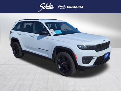 Used 2022 Jeep Grand Cherokee Altitude