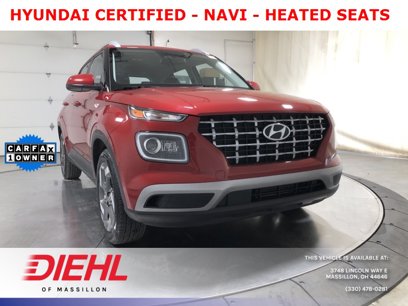 Used 2023 Hyundai Venue Limited w/ Cargo Package