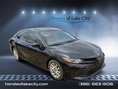 Used 2018 Toyota Camry SE