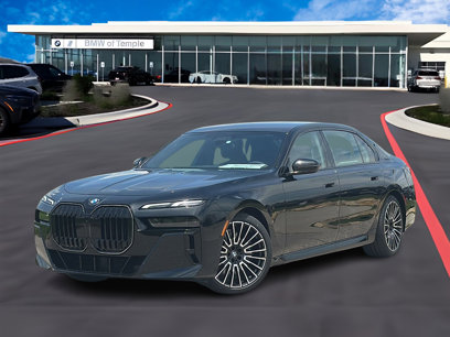 New 2025 BMW 760i xDrive