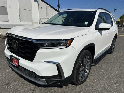 Used 2025 Honda Pilot Elite