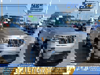 Used 2021 Jeep Grand Cherokee Laredo