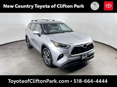 Used 2021 Toyota Highlander XLE