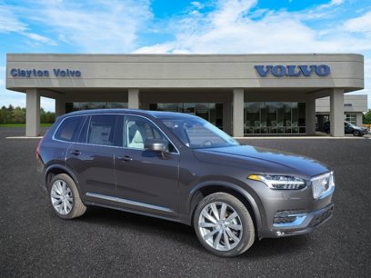 New 2024 Volvo XC90 B5 Plus w/ Protection Package Premier