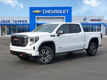 New 2025 GMC Sierra 1500 AT4 w/ AT4 Premium Package