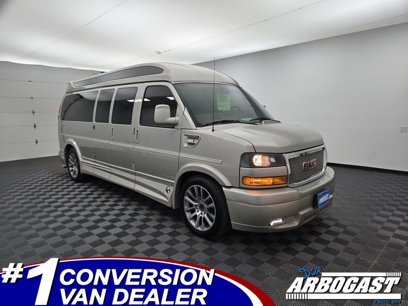 Used 2019 GMC Savana 2500 Extended w/ Enhanced Convenience Package