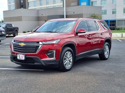 Used 2023 Chevrolet Traverse LT