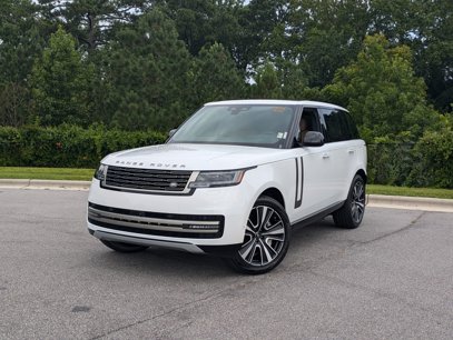 New 2025 Land Rover Range Rover SE