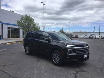New 2025 Chevrolet Traverse LT w/ Driver Confidence Package