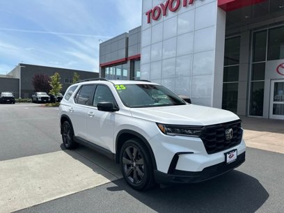 Used 2025 Honda Pilot Sport