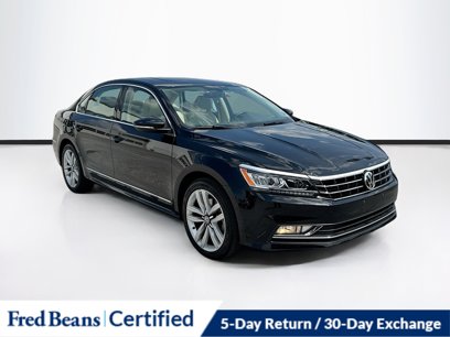 Used 2016 Volkswagen Passat 1.8T w/ Lighting Package