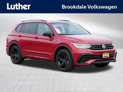 New 2024 Volkswagen Tiguan SE R-Line